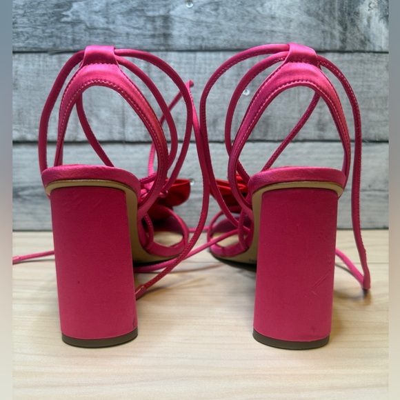 GIANNI BINI NWT  Gianni Bini Dakota Satin Flower Ankle Wrap Dress Sandals | - Picture 6 of 7